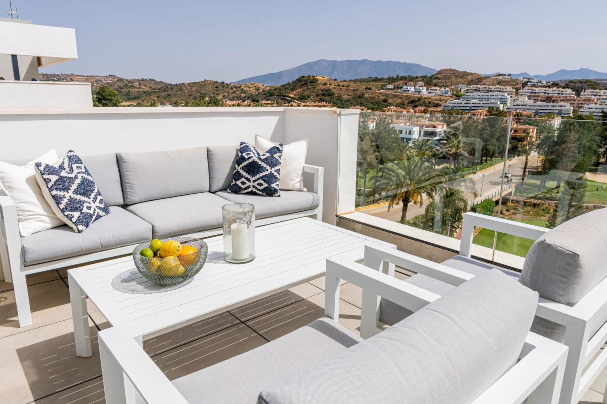 Magnificent Frontline Golf Penthouse In Navigolf La Cala De Mijas Appartement Buitenkant foto